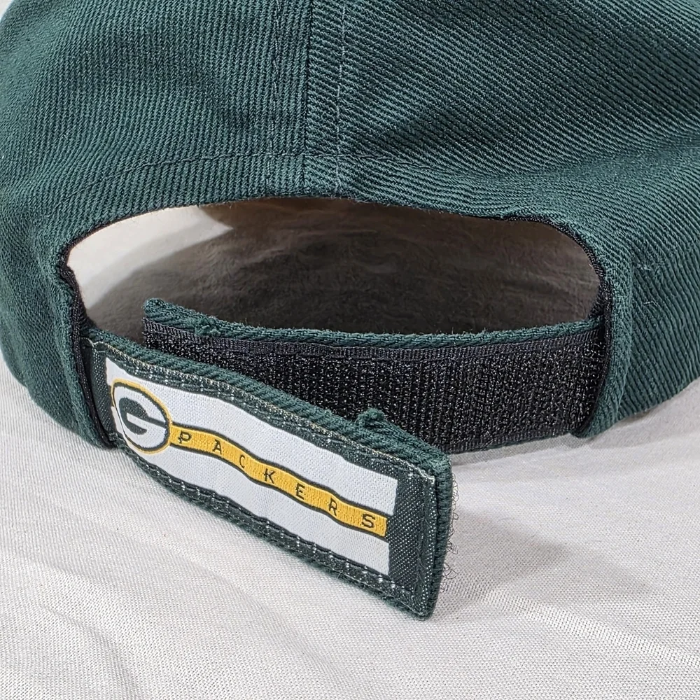 NFL Team Apparel Youth Green Bay Packers Adjustable Hat